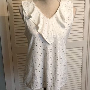 Cable and Gauge white summer top. New with tag